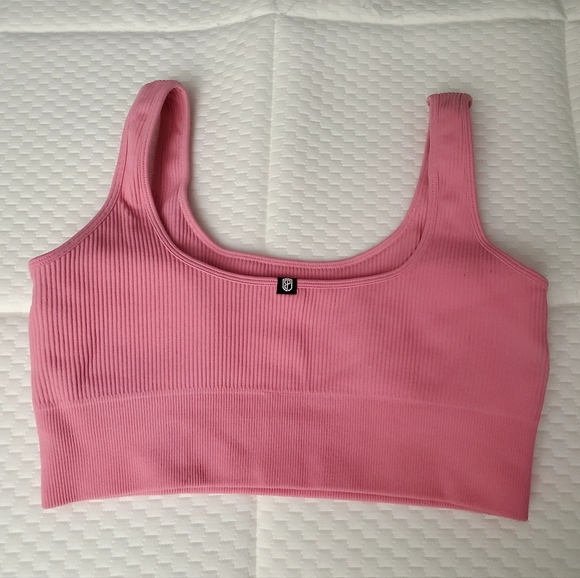 Born Primitive Studio sports bra, size Medium - Picture 3 of 3